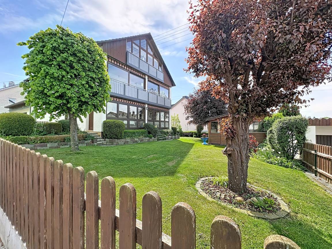 85 M² Ferienwohnung ∙ 3 Schlafzimmer ∙ 6 Gäste - Augsburg