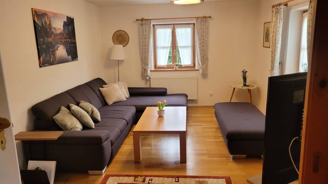 103 M² Ferienhaus ∙ 4 Schlafzimmer ∙ 5 Gäste - Siegsdorf