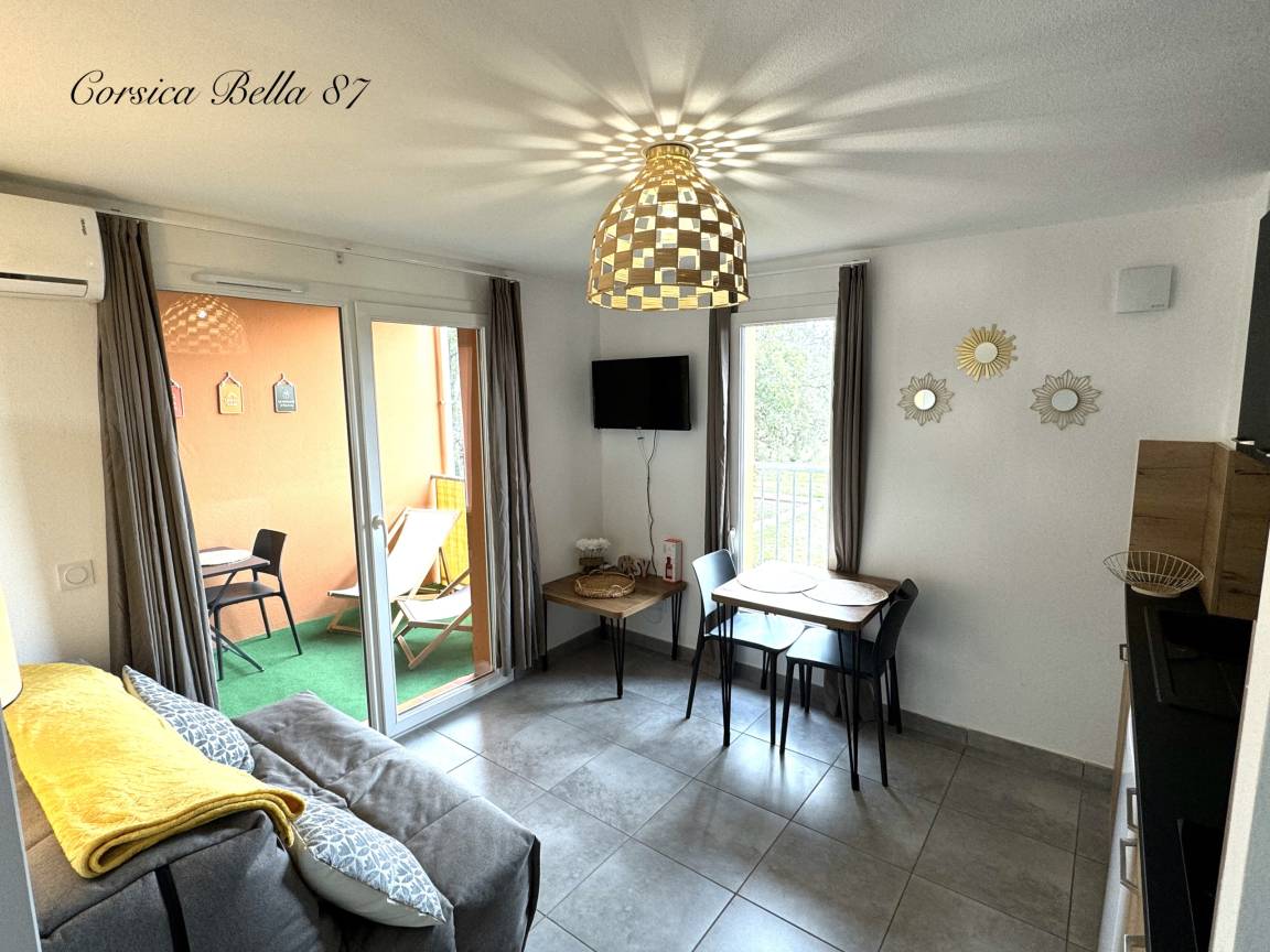 26 M² Appartement ∙ 1 Chambre ∙ 4 Personnes - Lecci