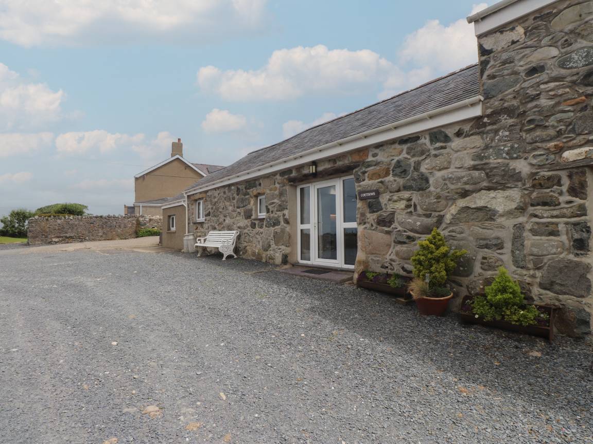 Cottage ∙ 2 Bedrooms ∙ 4 Guests - Llŷn Peninsula