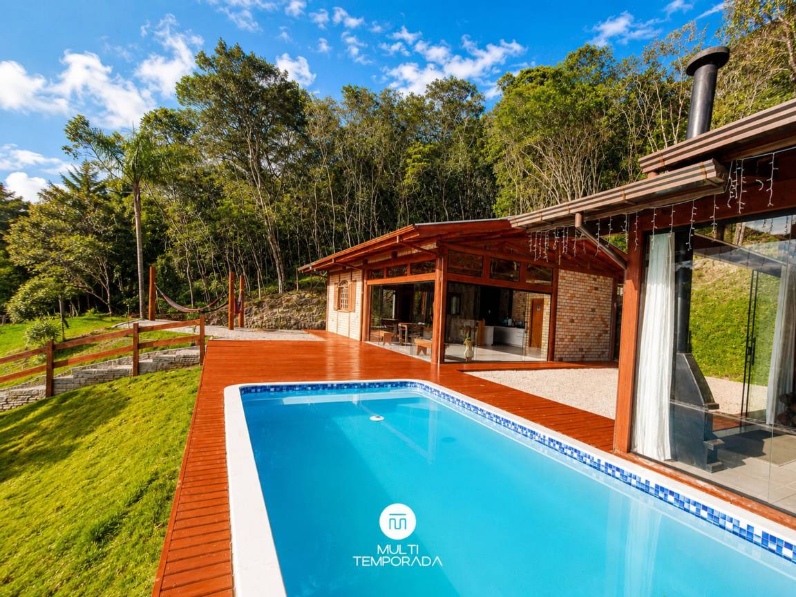 200 M² Apartamento ∙ 3 Quartos ∙ 12 Hóspedes - Santo Amaro da Imperatriz