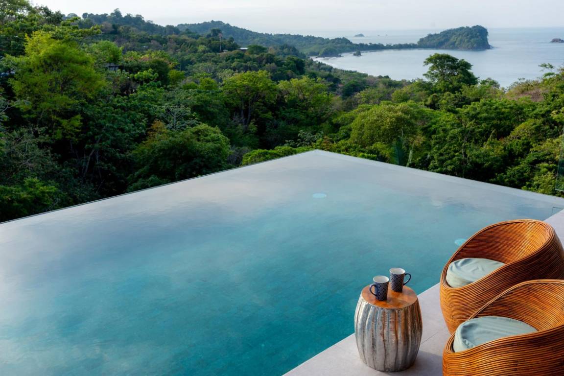 1022 M² Villa ∙ 10 Bedrooms ∙ 34 Guests - Manuel Antonio