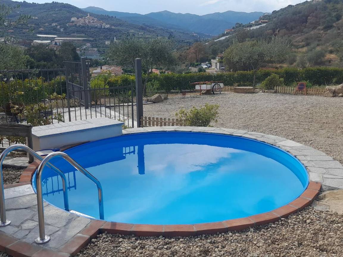 45 M² Ferienwohnung ∙ 2 Schlafzimmer ∙ 4 Gäste - Imperia