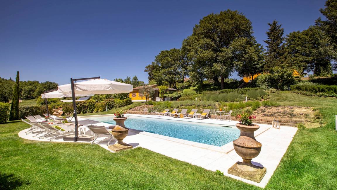 400 M² Villa ∙ 6 Schlafzimmer ∙ 14 Gäste - Barberino di Mugello