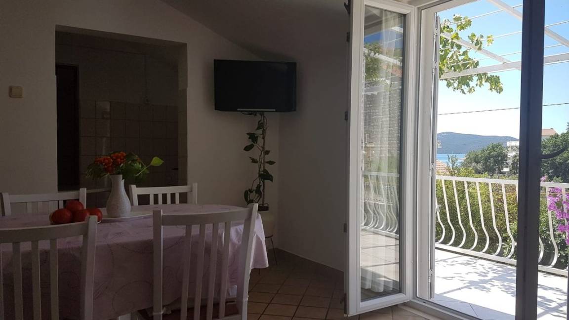 42 M² Ferienwohnung ∙ 1 Schlafzimmer ∙ 3 Gäste - Slano