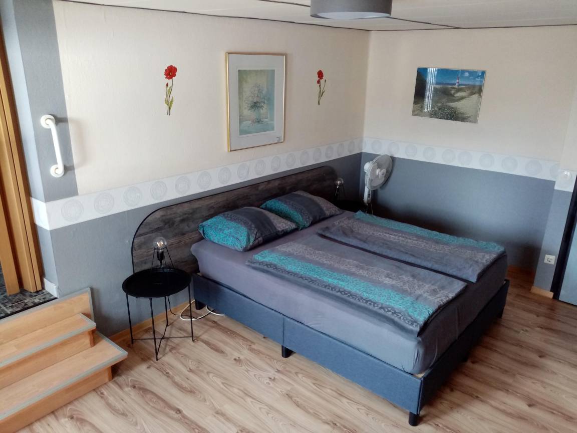 25 M² Hôtel ∙ 1 Chambre ∙ 2 Personnes - Neuwied