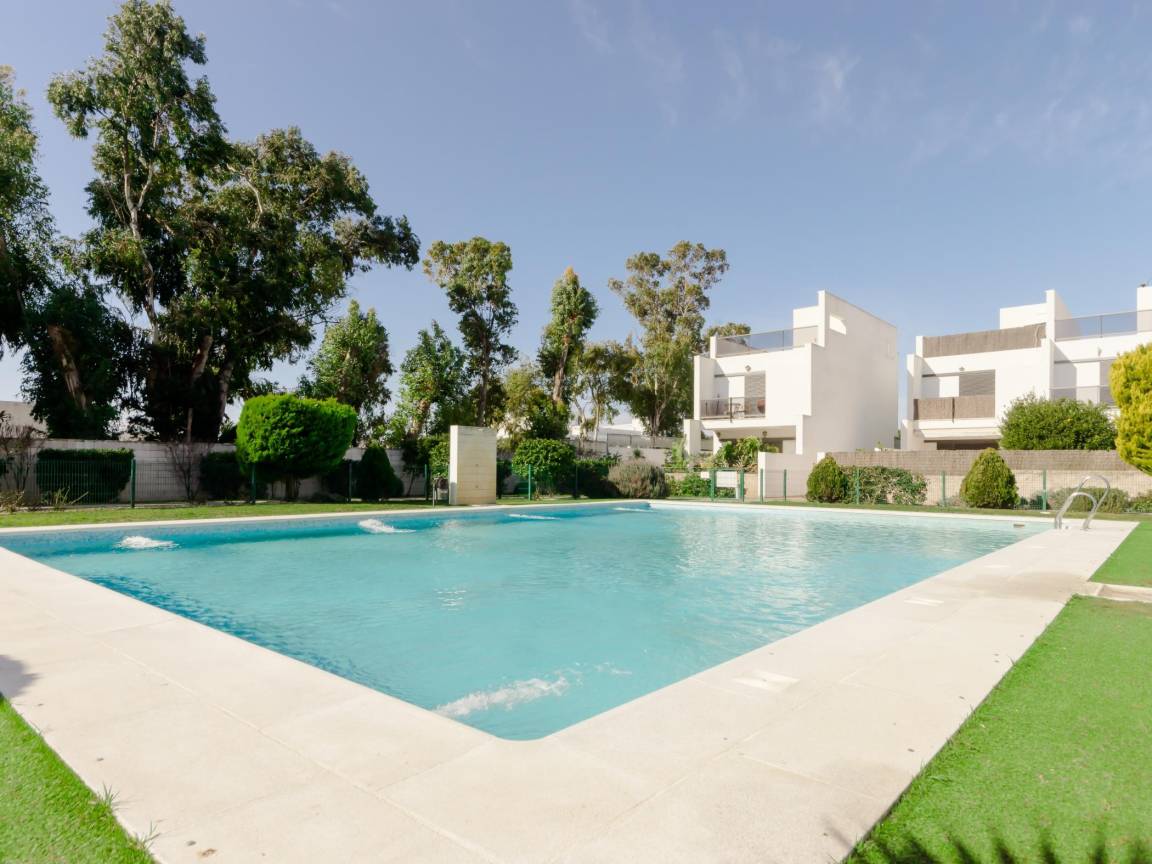 90 M² Villa ∙ 3 Habitaciones ∙ 6 Huéspedes - Conil de la Frontera