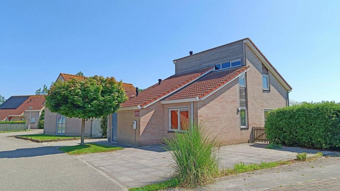 90 M² Ferienhaus ∙ 3 Schlafzimmer ∙ 8 Gäste - Groede