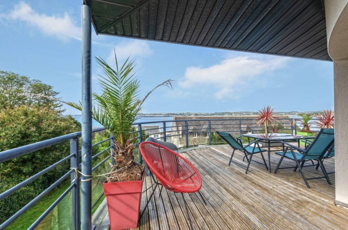 140 M² Huis ∙ 3 Slaapkamers ∙ 6 Gasten - Brest