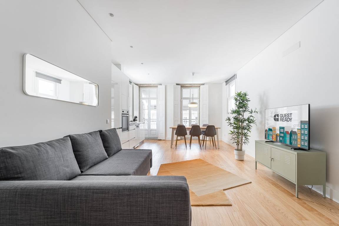 65 M² Ferienwohnung ∙ 2 Schlafzimmer ∙ 6 Gäste - Porto
