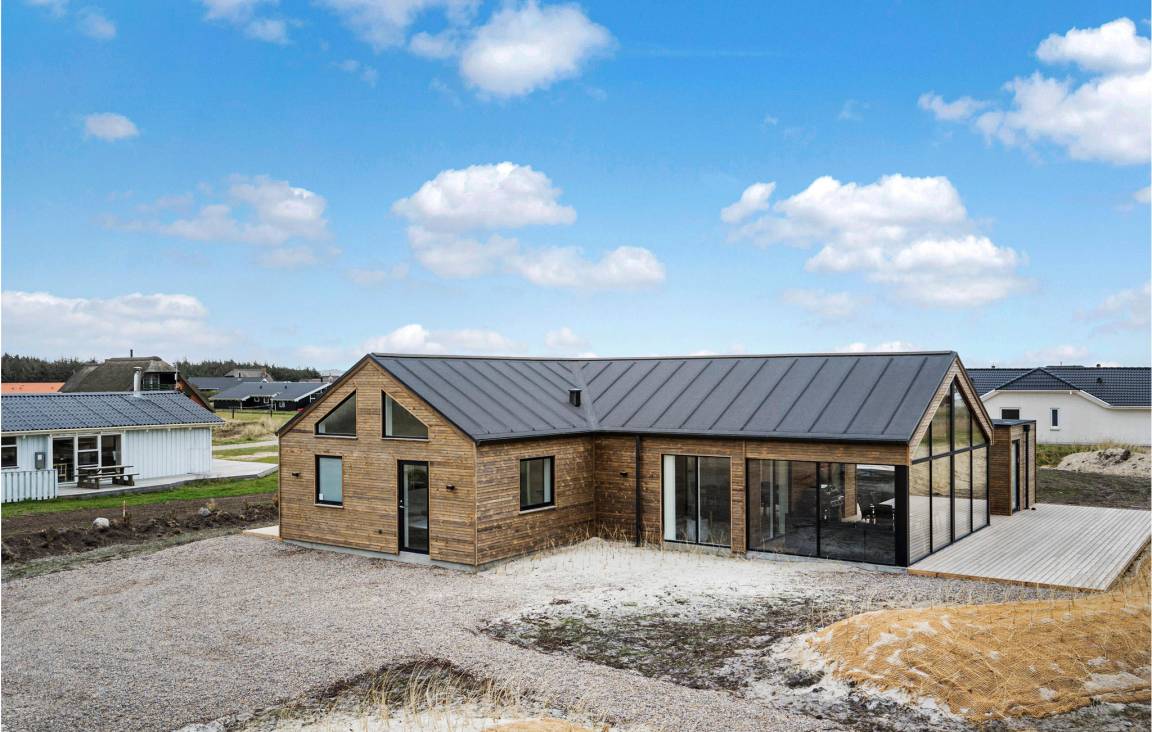 145 M² Ferienhaus ∙ 4 Schlafzimmer ∙ 10 Gäste - Harboøre