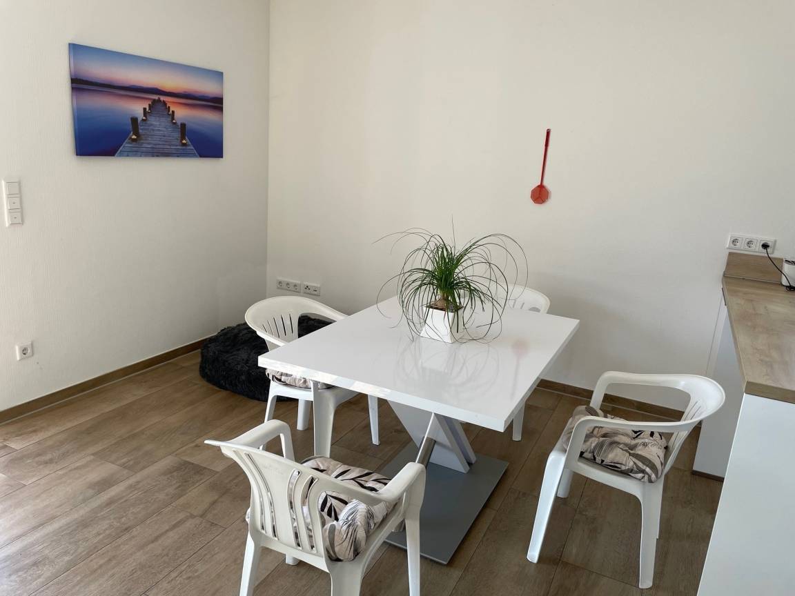 70 m² Ferienwohnung ∙ 1 Schlafzimmer ∙ 7 Gäste – Bild 17