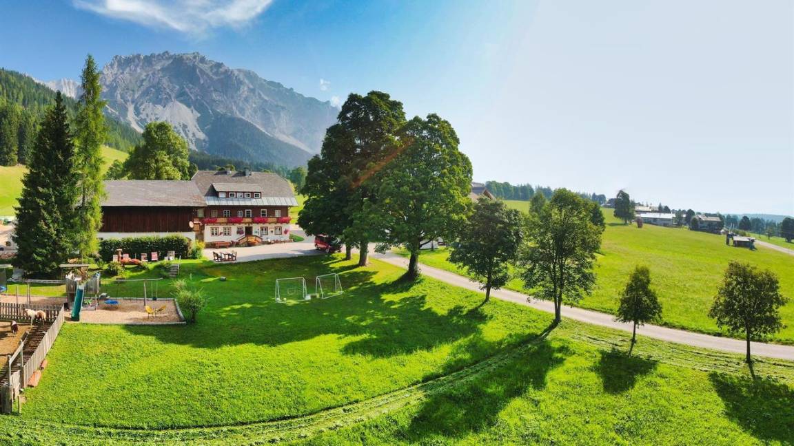 75 M² Apartment ∙ 2 Bedrooms ∙ 5 Guests - Hallstatt