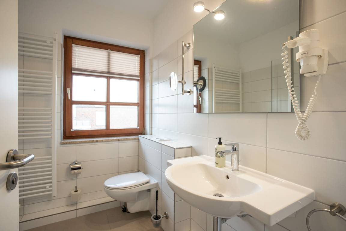 20 m² Privatzimmer ∙ 2 Gäste – Bild 3