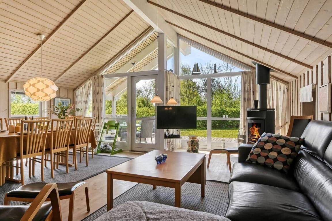 106 M² Ferienhaus ∙ 4 Schlafzimmer ∙ 8 Gäste - Henne Kirkeby