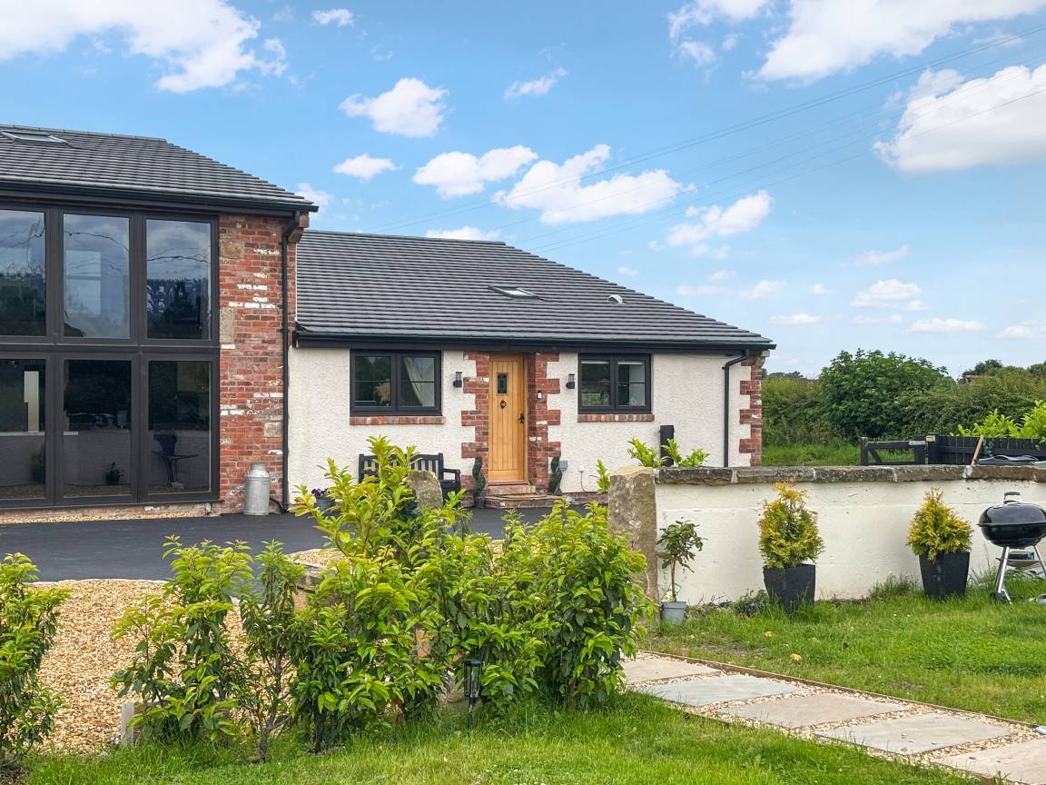 Cottage ∙ 3 Bedrooms ∙ 6 Guests - Lancashire