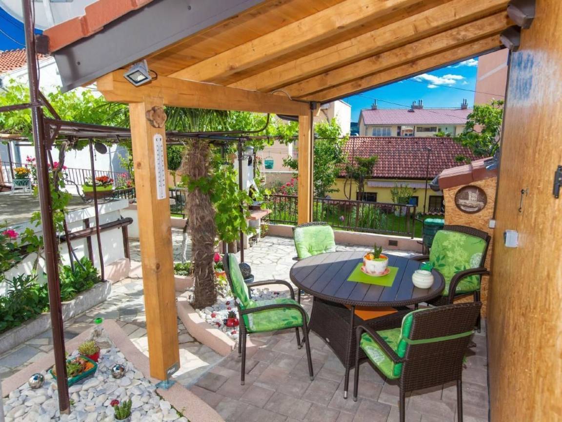 62 M² Huis ∙ 2 Slaapkamers ∙ 5 Gasten - Crikvenica