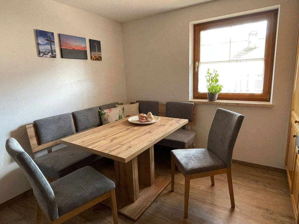 80 M² Ferienwohnung ∙ 2 Schlafzimmer ∙ 4 Gäste - Pfronten