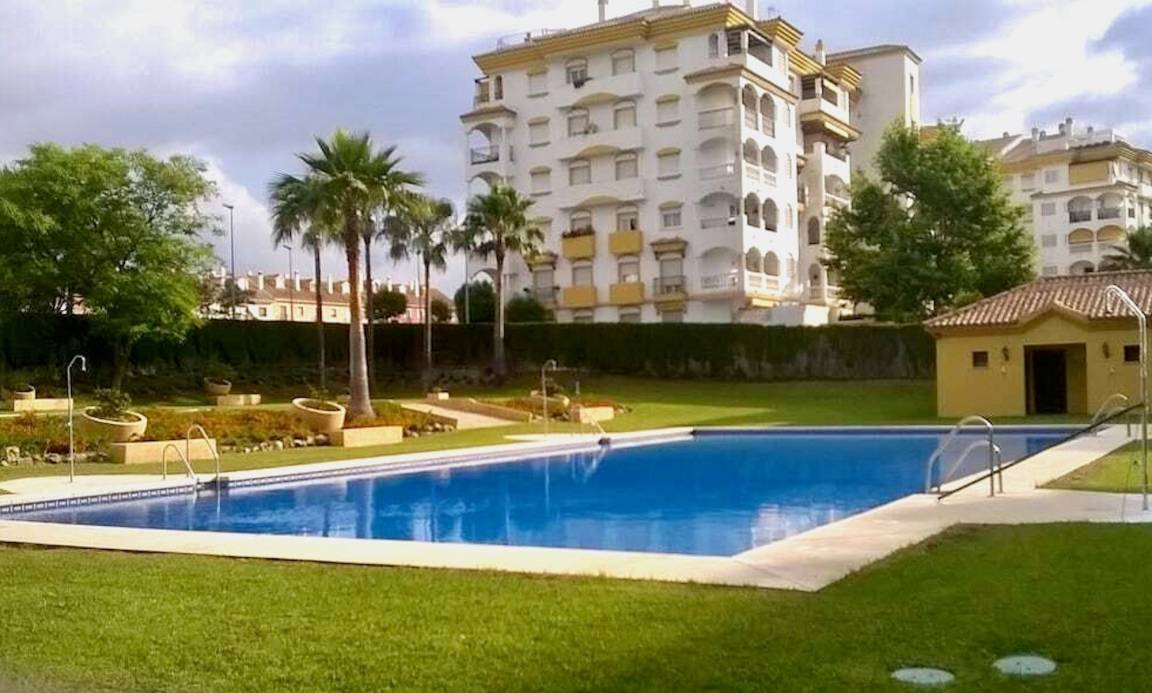 162 M² Apartment ∙ 4 Bedrooms ∙ 8 Guests - Marbella
