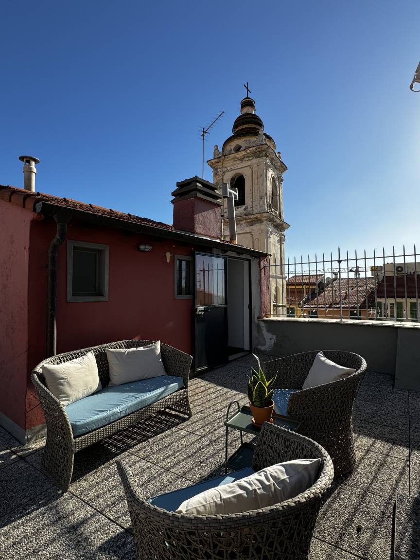 75 M² Appartement ∙ 1 Chambre ∙ 4 Personnes - Vintimille