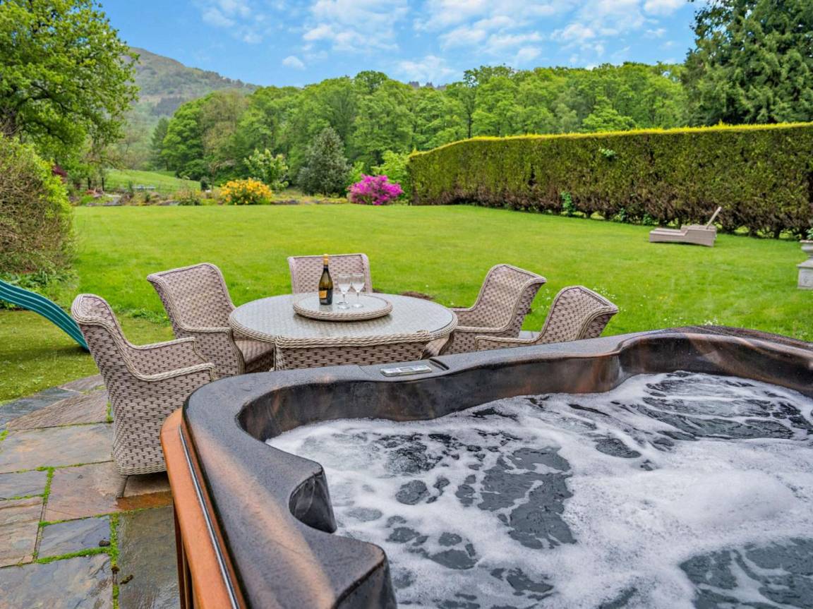 Cottage ∙ 2 Bedrooms ∙ 4 Guests - Arnside
