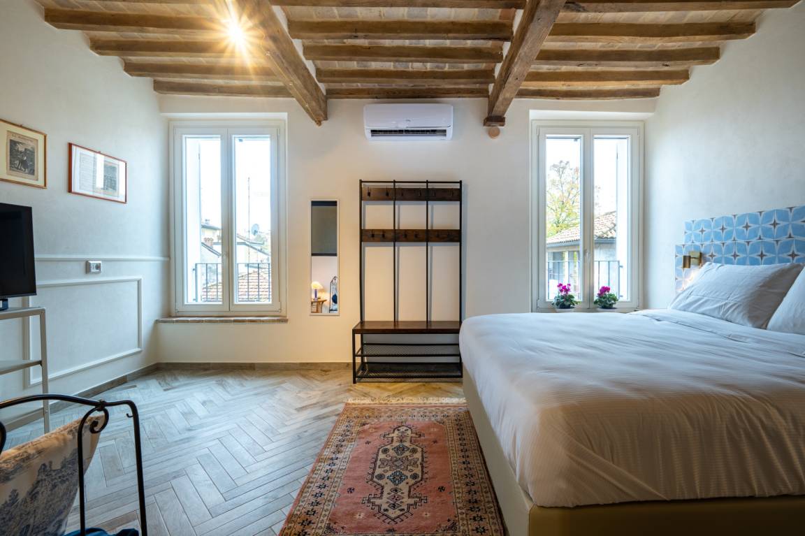 55 M² Apartment ∙ 1 Bedroom ∙ 4 Guests - Parma