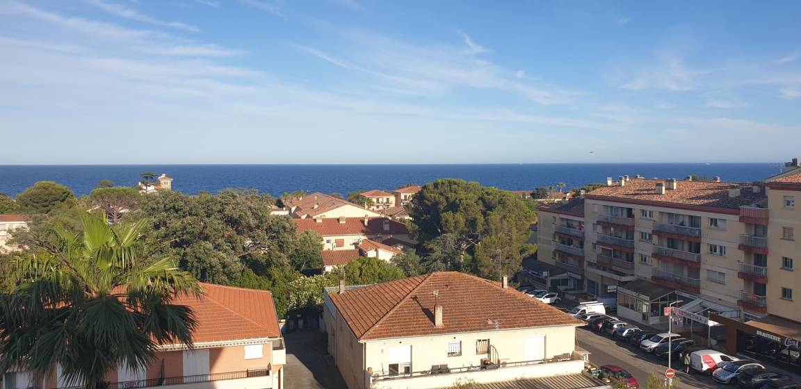 90 M² Gîte ∙ 2 Chambres ∙ 4 Personnes - Saint-Raphaël