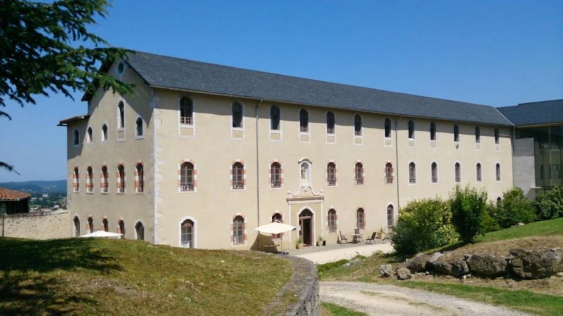 41 M² Huoneisto ∙ 1 Makuuhuone ∙ 2 Vierasta - Saint-Girons