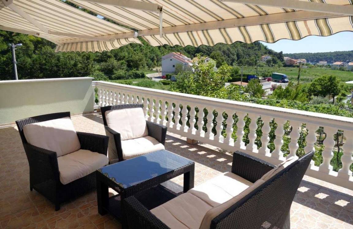 80 M² Apartamento ∙ 2 Habitaciones ∙ 4 Huéspedes - Rab