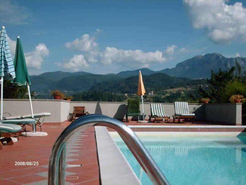 100 M² Appartement ∙ 3 Slaapkamers ∙ 6 Gasten - Castelnuovo di Garfagnana