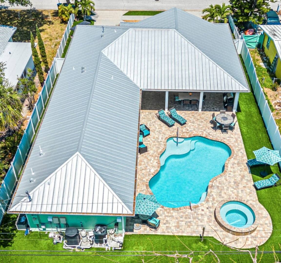 260 M² House ∙ 4 Bedrooms ∙ 14 Guests - Cape Canaveral, FL
