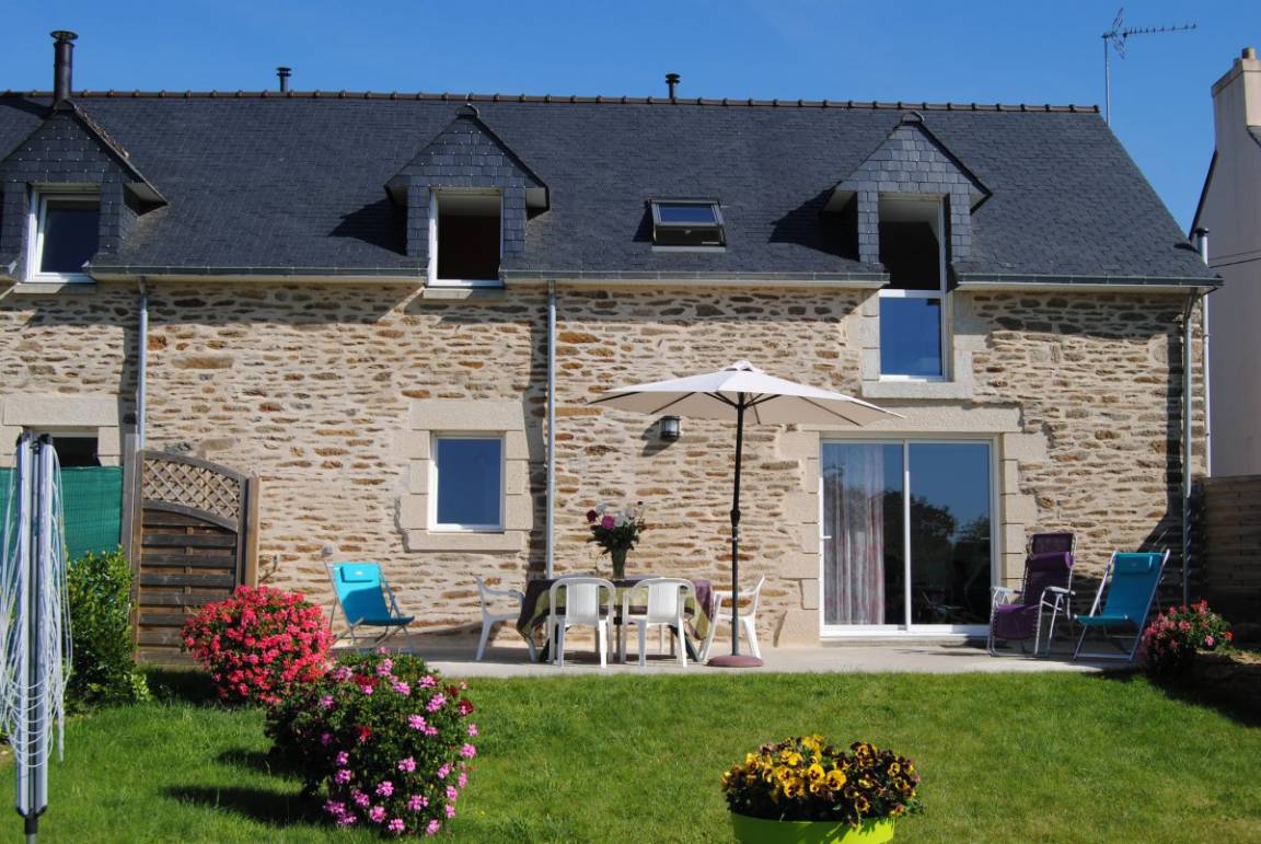 82 m&sup2; G&icirc;te 3 Schlafzimmer 6 G&auml;ste