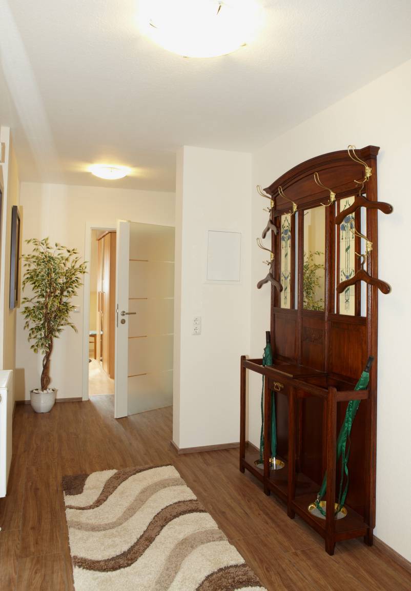100 m² Ferienwohnung ∙ 2 Schlafzimmer ∙ 4 Gäste – Bild 10