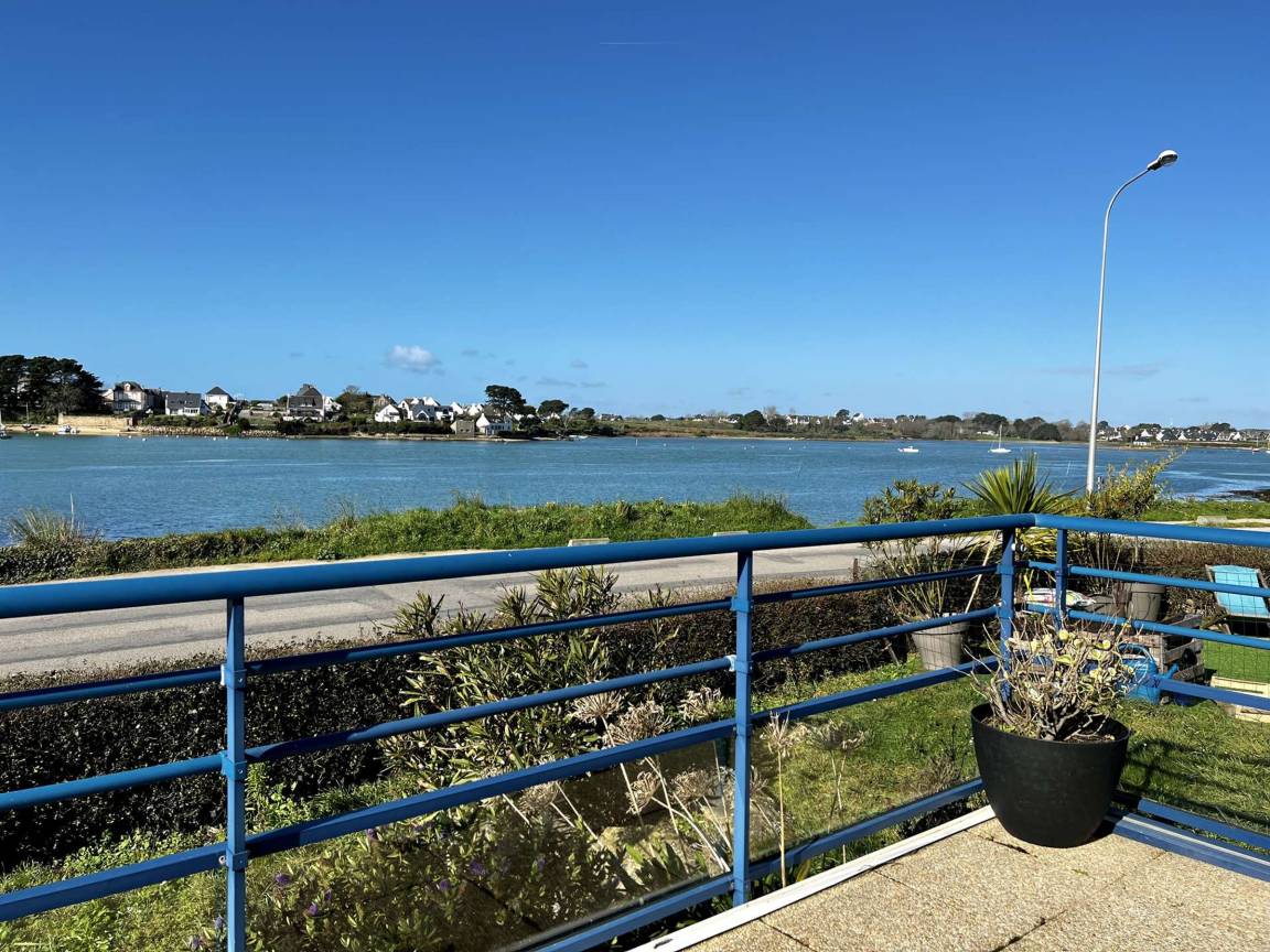 104 M² Apartment ∙ 2 Bedrooms ∙ 5 Guests - Étel