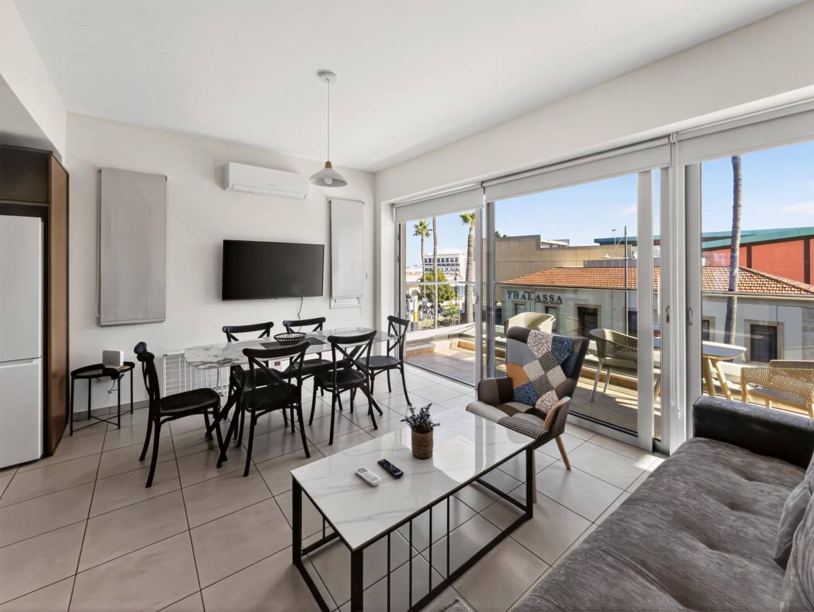 90 M² Apartment ∙ 2 Bedrooms ∙ 4 Guests - Ayia Napa