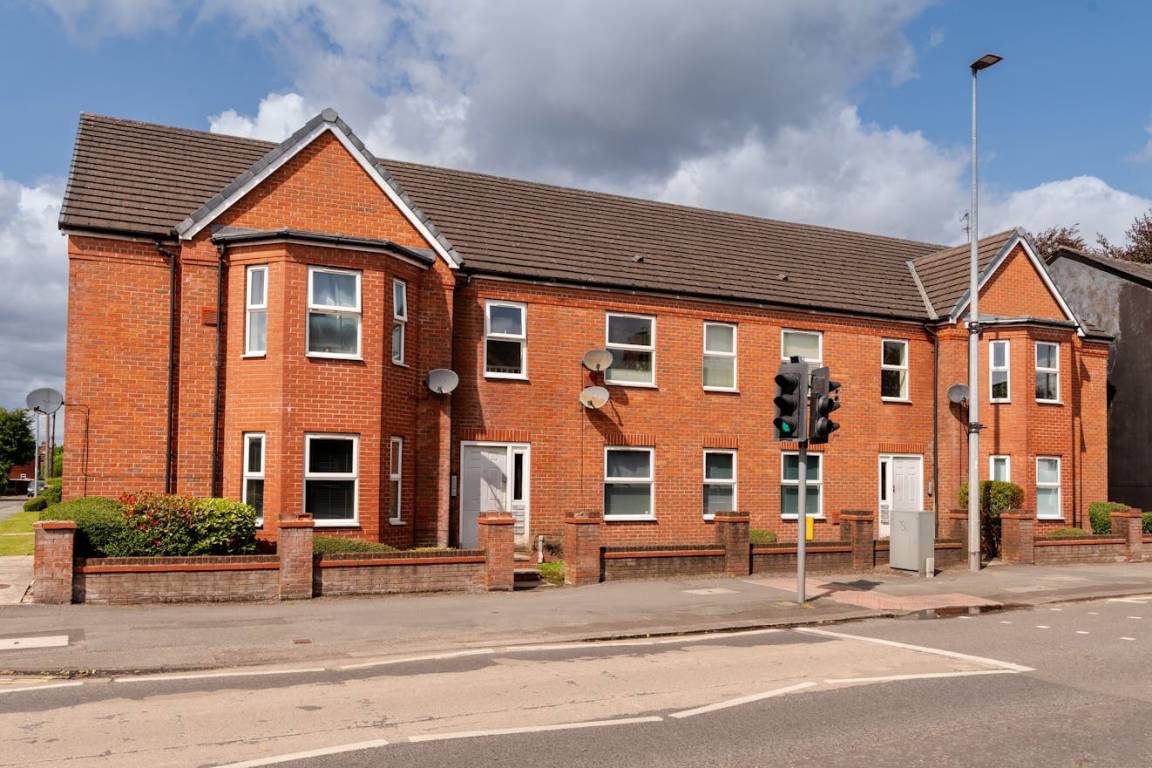 40 M² Apartment ∙ 1 Bedroom ∙ 1 Guest - Warrington