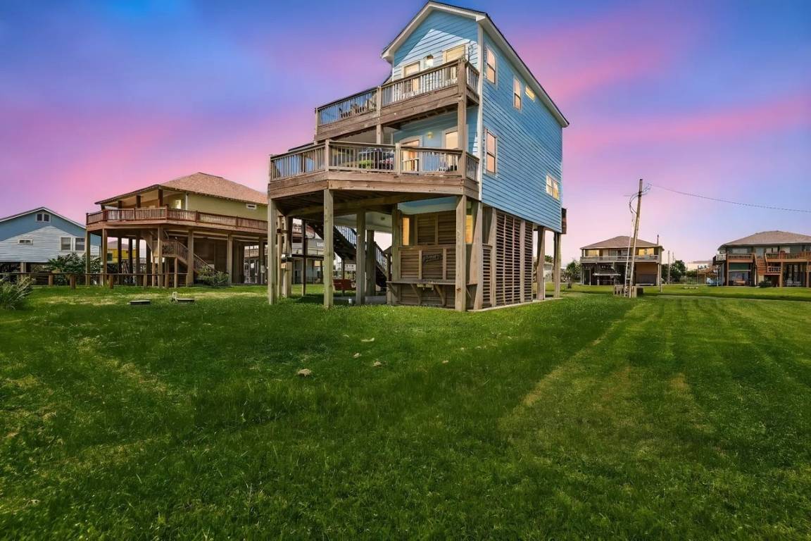 160 M² Casa ∙ 4 Habitaciones ∙ 13 Huéspedes - Crystal Beach, TX