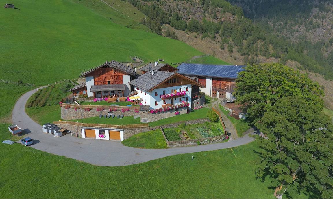 50 M² Ferienwohnung ∙ 1 Schlafzimmer ∙ 4 Gäste - Naturns
