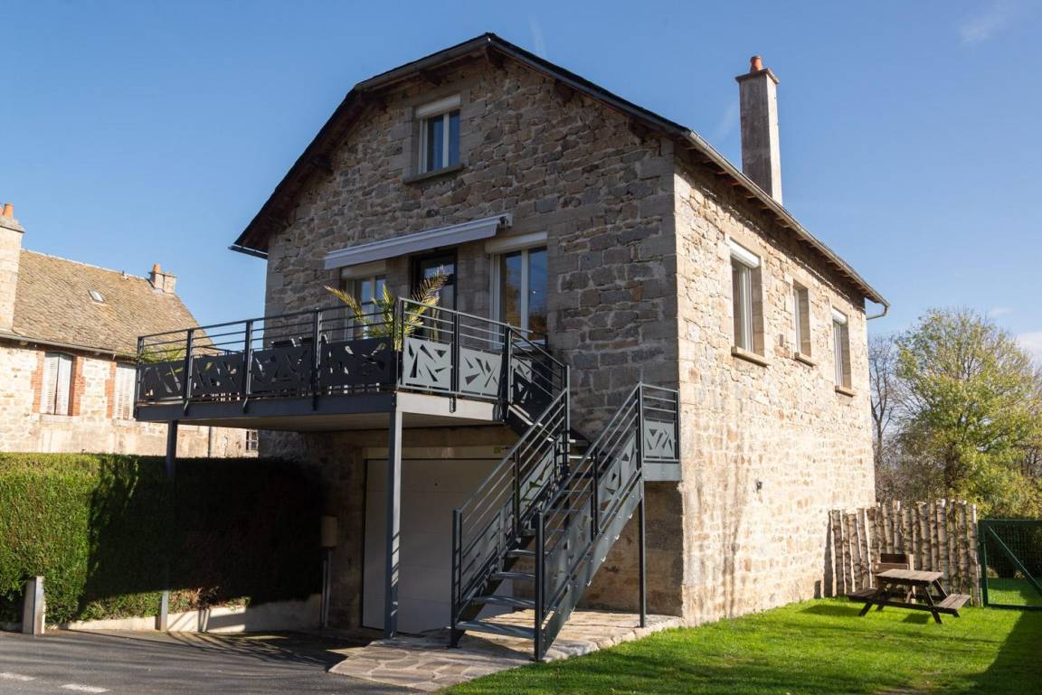 100 m² Gîte ∙ 4 Schlafzimmer ∙ 8 Gäste – Bild 3