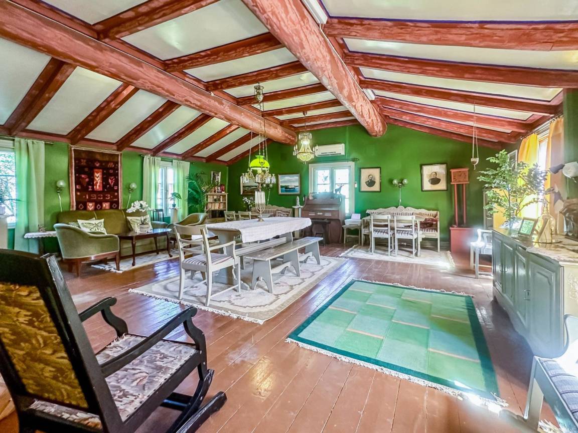 179 M² Talo ∙ 4 Makuuhuonetta ∙ 8 Vierasta - Kustavi