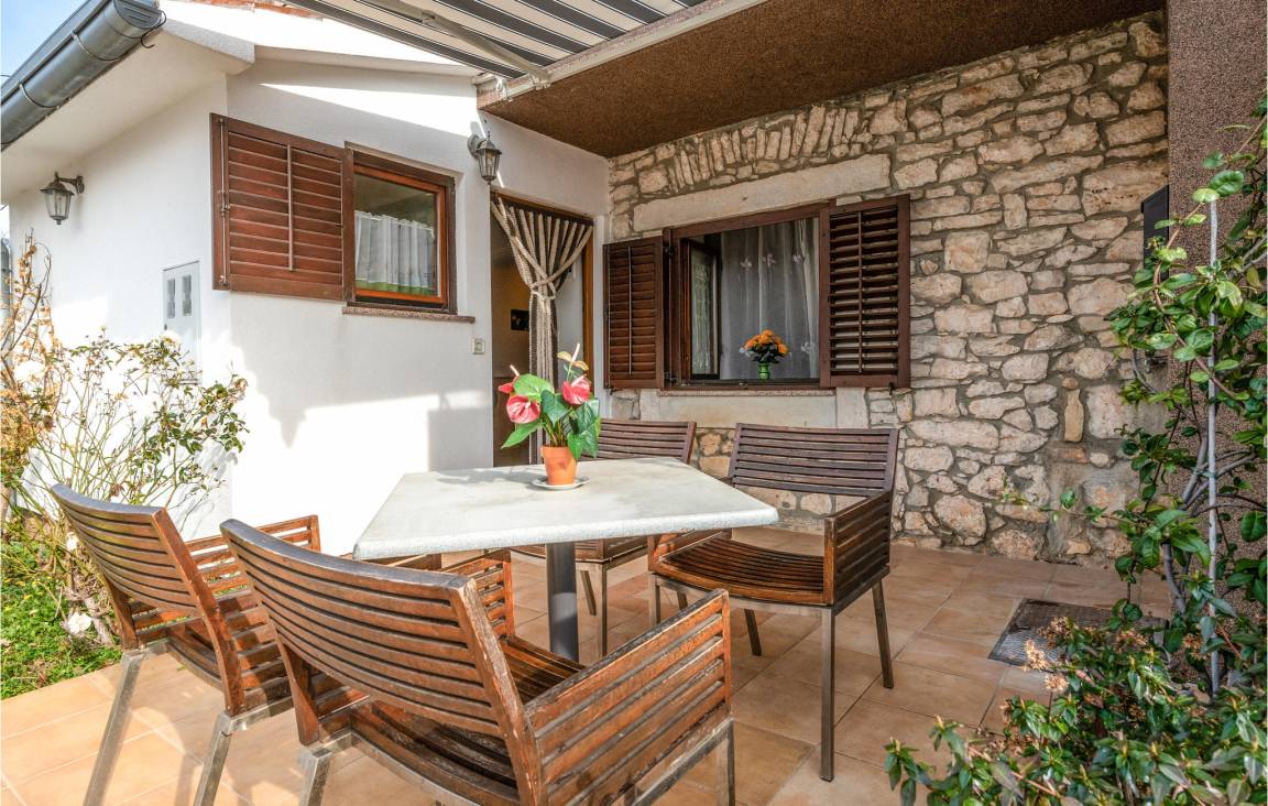 90 M² Ferienhaus ∙ 2 Schlafzimmer ∙ 4 Gäste - Istrien