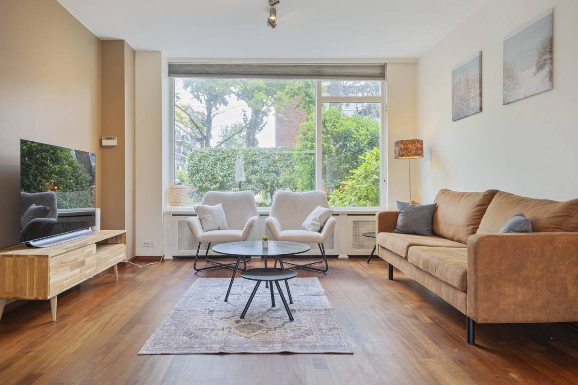 100 M² House ∙ 3 Bedrooms ∙ 6 Guests - Heemstede