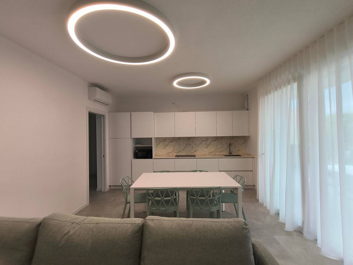 85 M² Apartamento ∙ 3 Quartos ∙ 7 Hóspedes - Lido di Jesolo