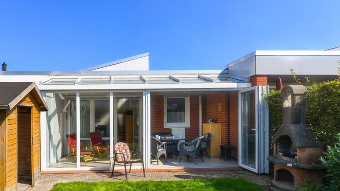 60 M² Ferienhaus ∙ 2 Schlafzimmer ∙ 4 Gäste - Esens