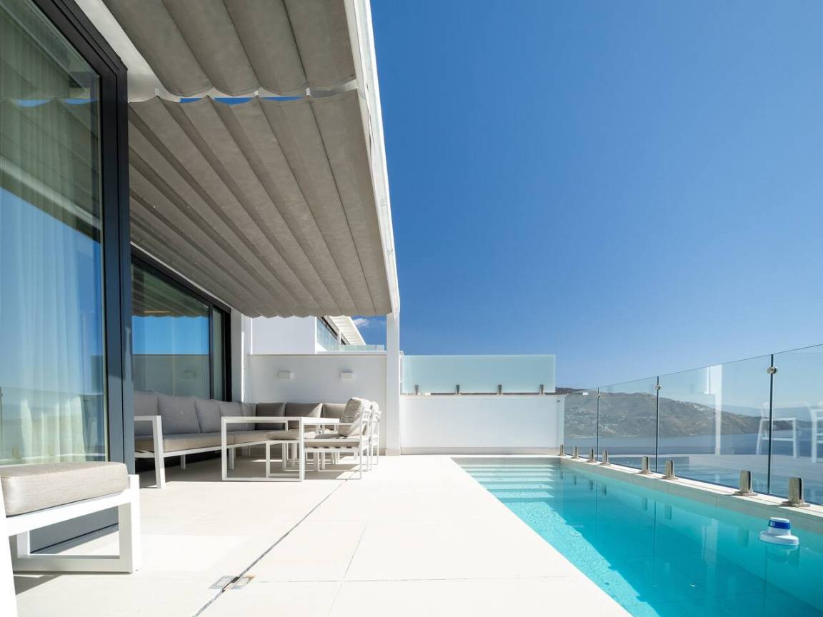 396 M² Aparthotel ∙ 4 Schlafzimmer ∙ 8 Gäste - Costa Tropical