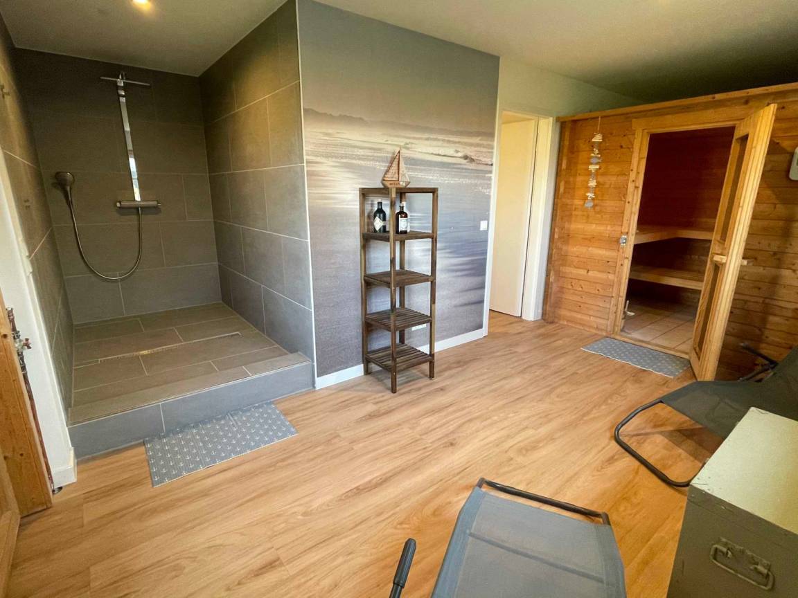230 m² Ferienhaus ∙ 6 Schlafzimmer ∙ 14 Gäste – Bild 20