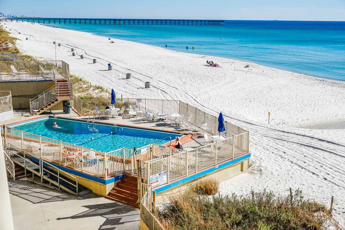 Hotel ∙ 1 Bedroom ∙ 4 Guests - Panama City Beach, FL