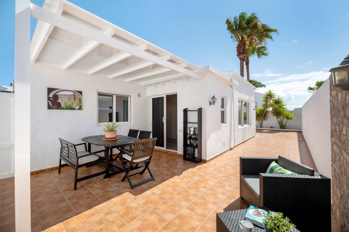 90 M² House ∙ 3 Bedrooms ∙ 5 Guests - Puerto del Carmen