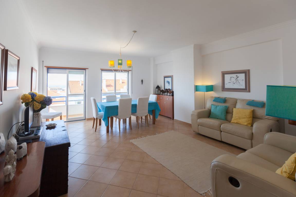 150 M² Apartment ∙ 3 Bedrooms ∙ 6 Guests - Ericeira
