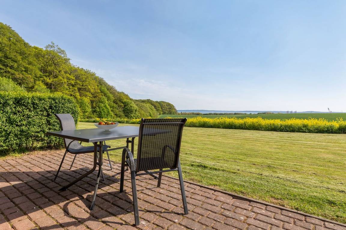 90 M² Ferienhaus ∙ 2 Schlafzimmer ∙ 5 Gäste - Sassnitz